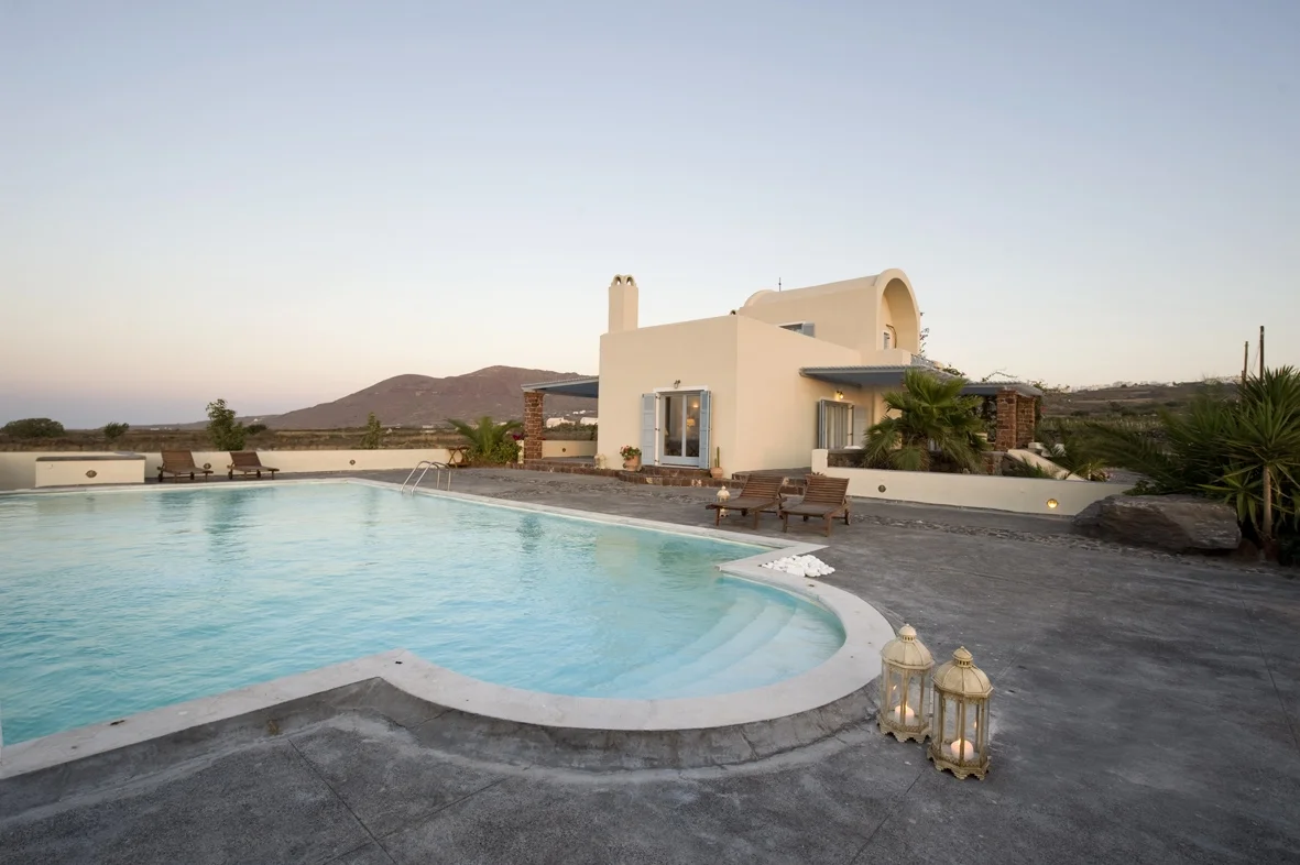 Private Estate with Pool | Santorini